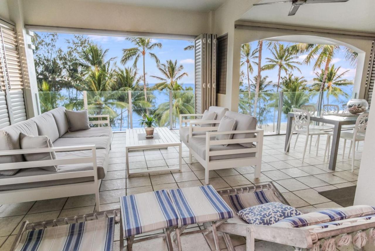 Island Views Beachfront Apartments Palm Cove Eksteriør billede